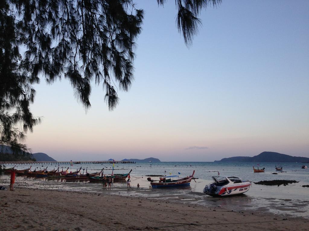 The Title Kr Beach Condotel Rawai Beach Kültér fotó
