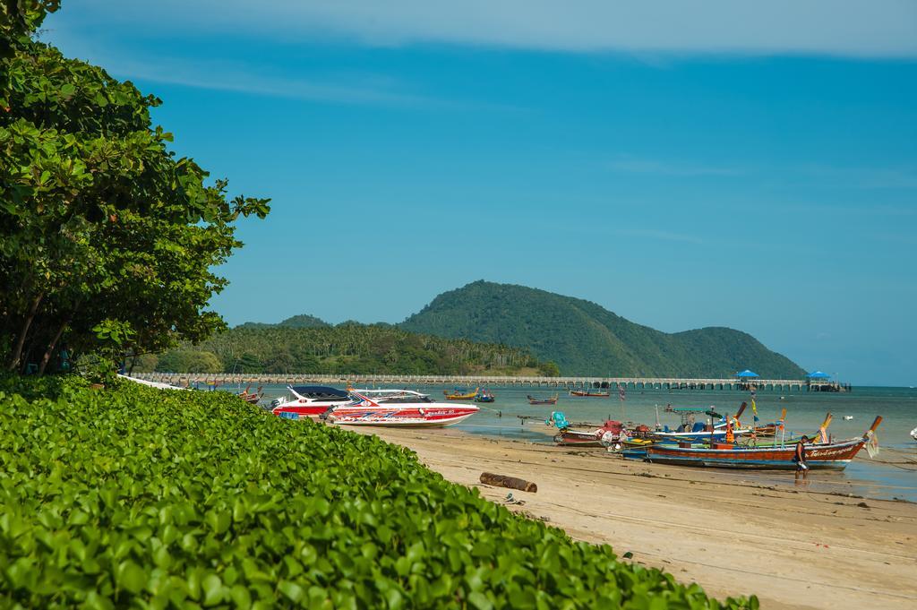 The Title Kr Beach Condotel Rawai Beach Kültér fotó